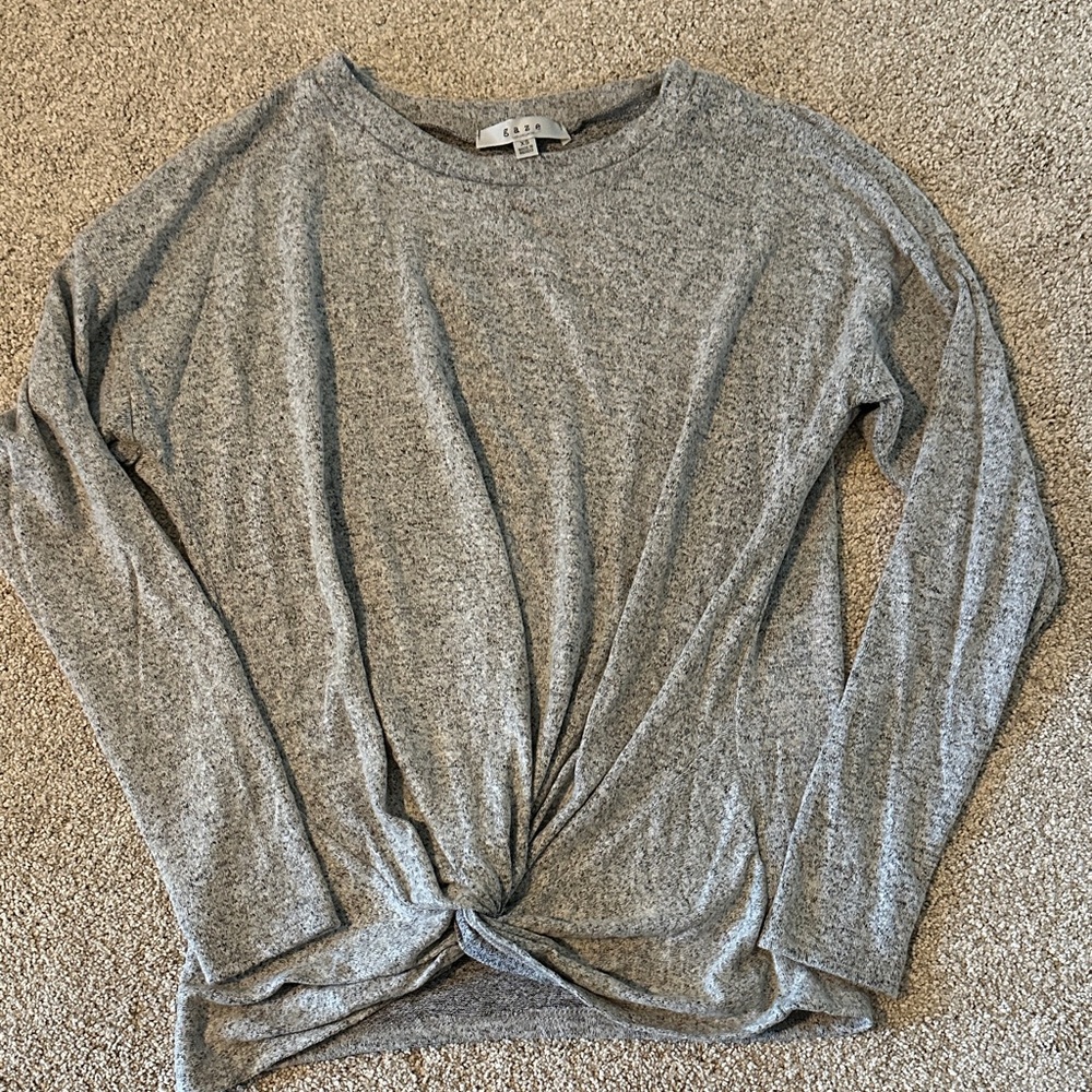 Gaze Light Gray Twist Knot Long Sleeve Top